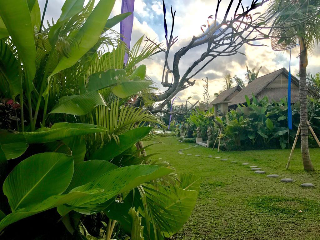 Mossca Mooi Hotel Ubud  Exterior photo